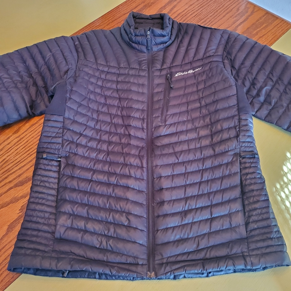 Eddie Bauer First Ascent Down Jacket Men's Medium Black